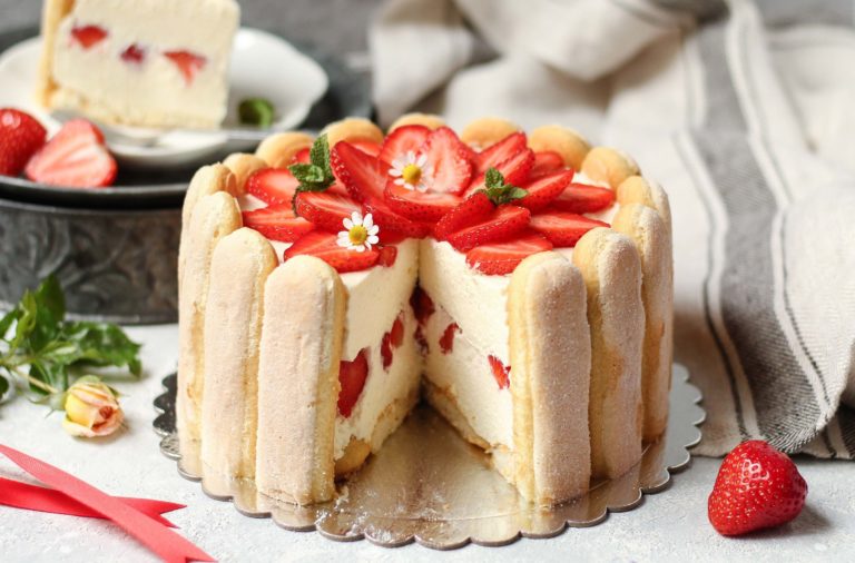 Mascarpone torta Dora