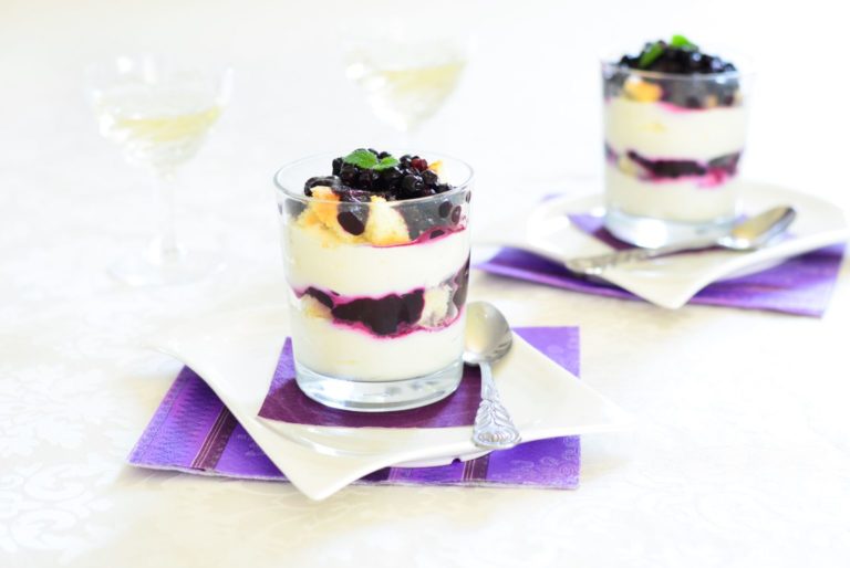 Trifle od borovnica
